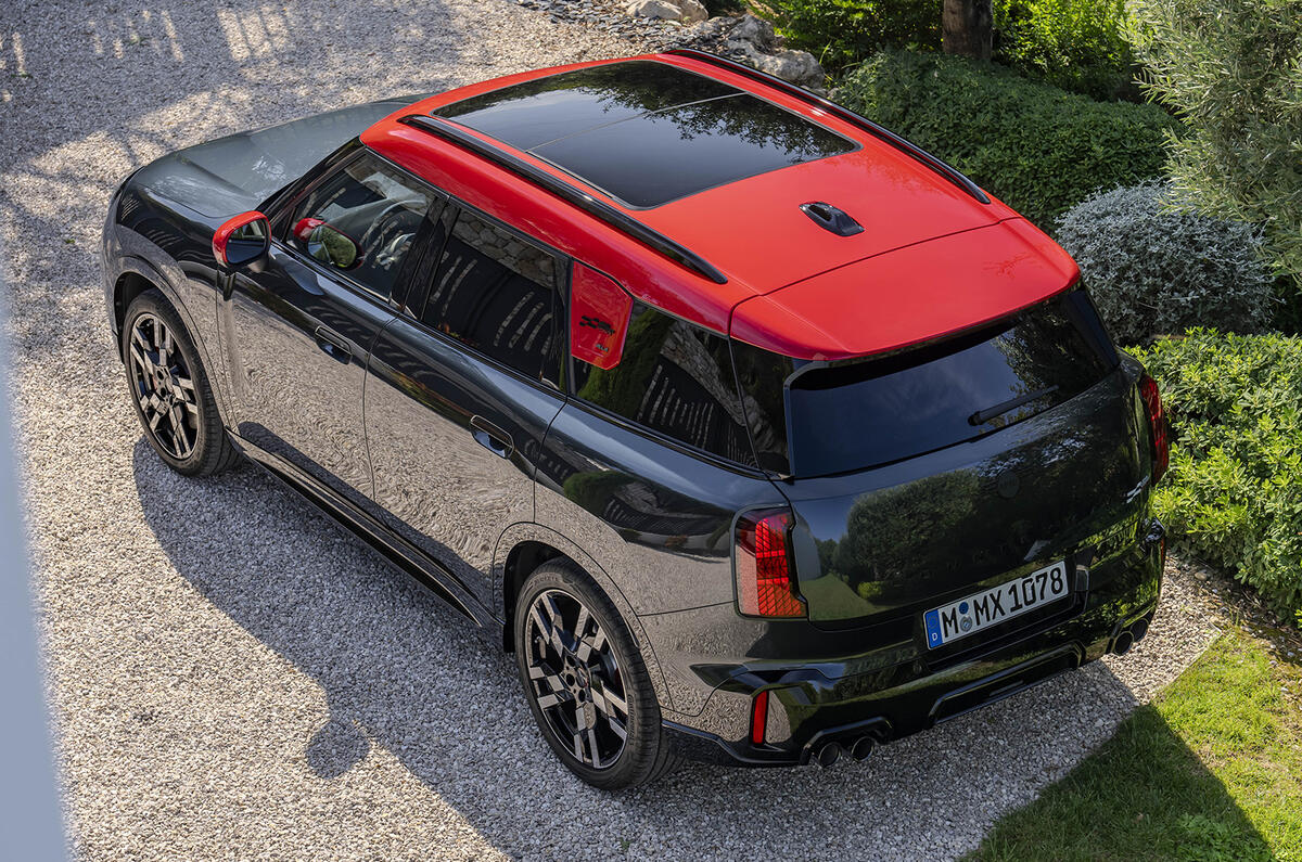 New Mini Countryman roof 2 New Mini Countryman roof 2