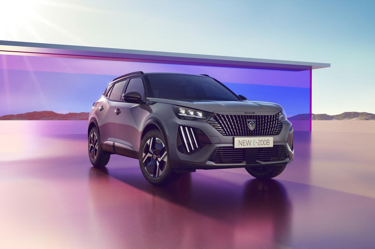 New Peugeot e 2008 front New Peugeot e 2008 front