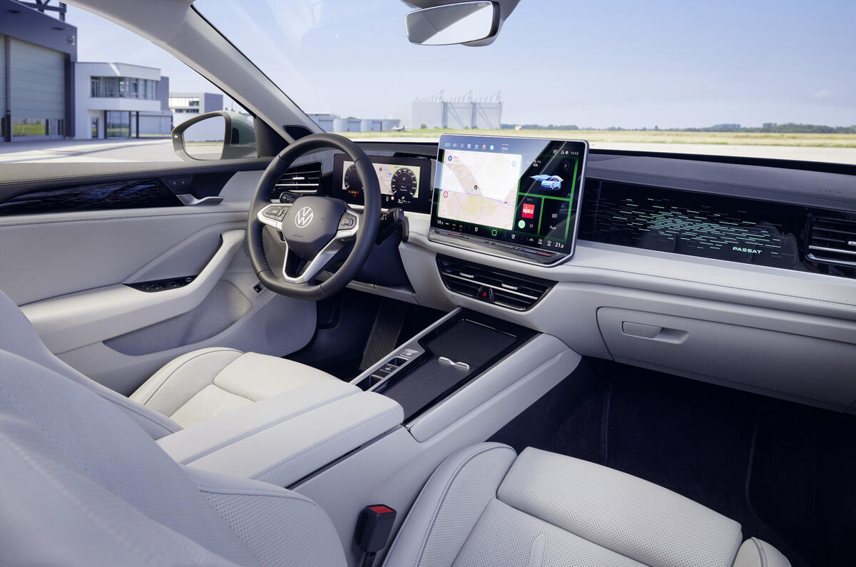 New Volkswagen Passat front interior 2 New Volkswagen Passat front interior 2