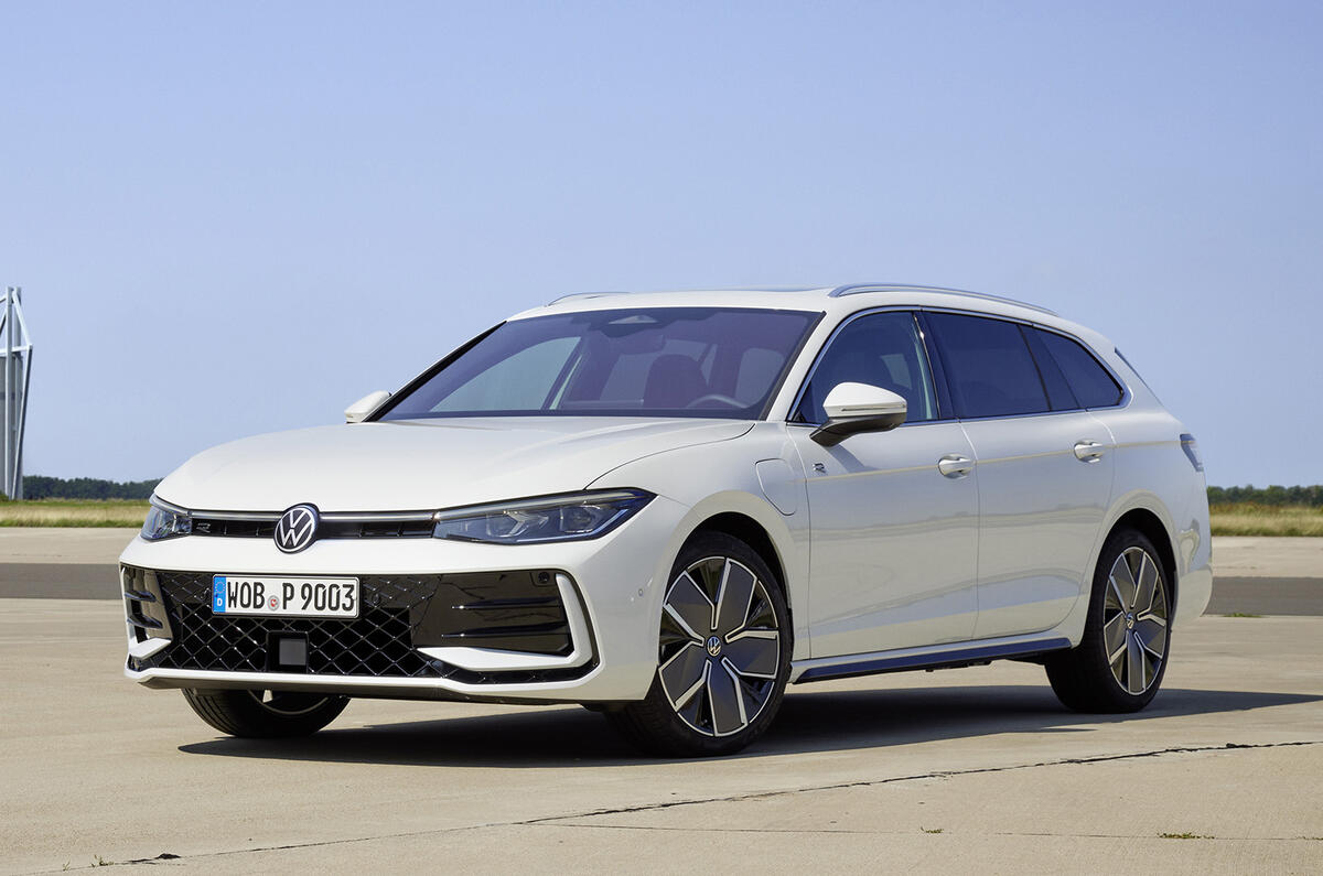 New Volkswagen Passat front light New Volkswagen Passat front light