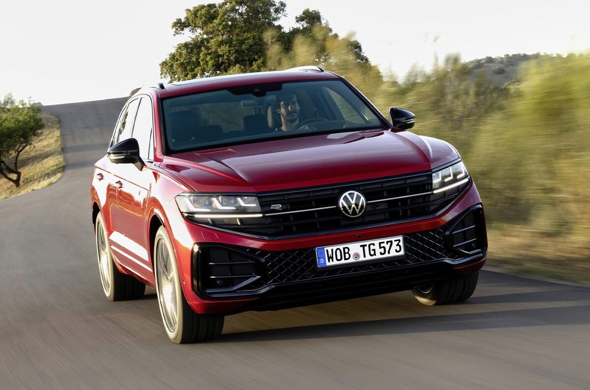 New Volkswagen Touareg front lead