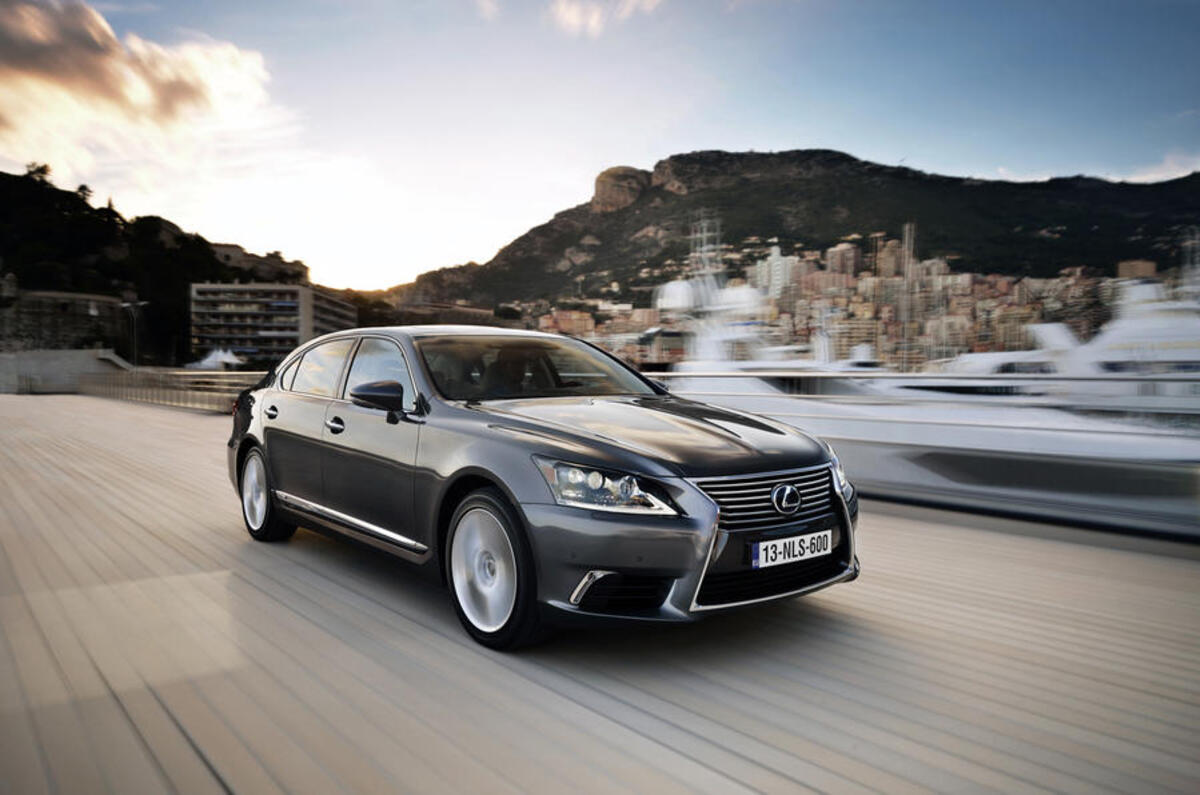 2017 Mk4 XF40 Lexus LS 600 h l