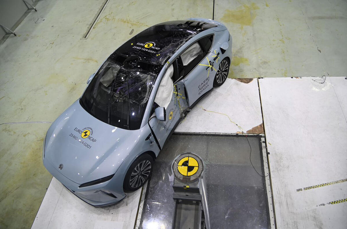 Nio ET5 NCAP test top