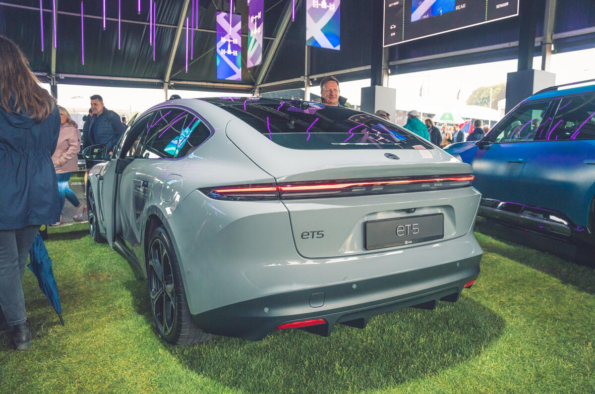 Nio ET5 rear