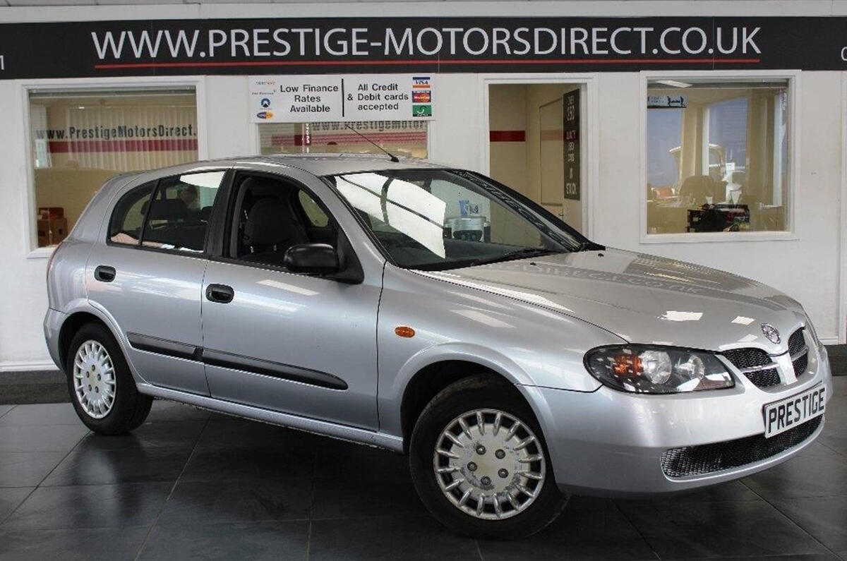 Nissan Almera