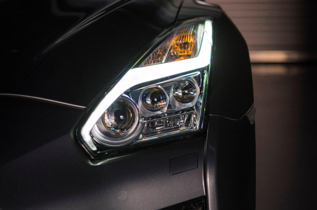 2016 Nissan GT-R