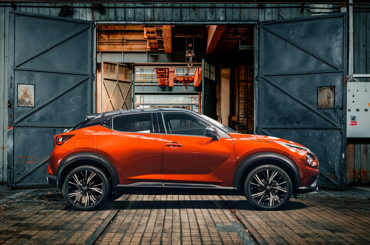 2020 Nissan Juke - static side