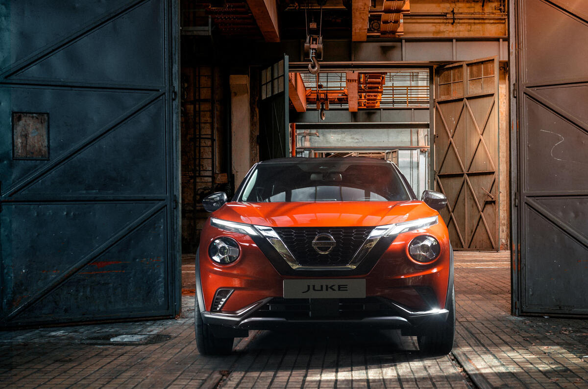 2020 Nissan Juke - static front