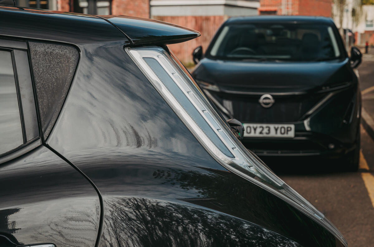 Nissan Leaf Vs Nissan Ariya   2024   ME 4 Nissan Leaf Vs Nissan Ariya   2024   ME 4