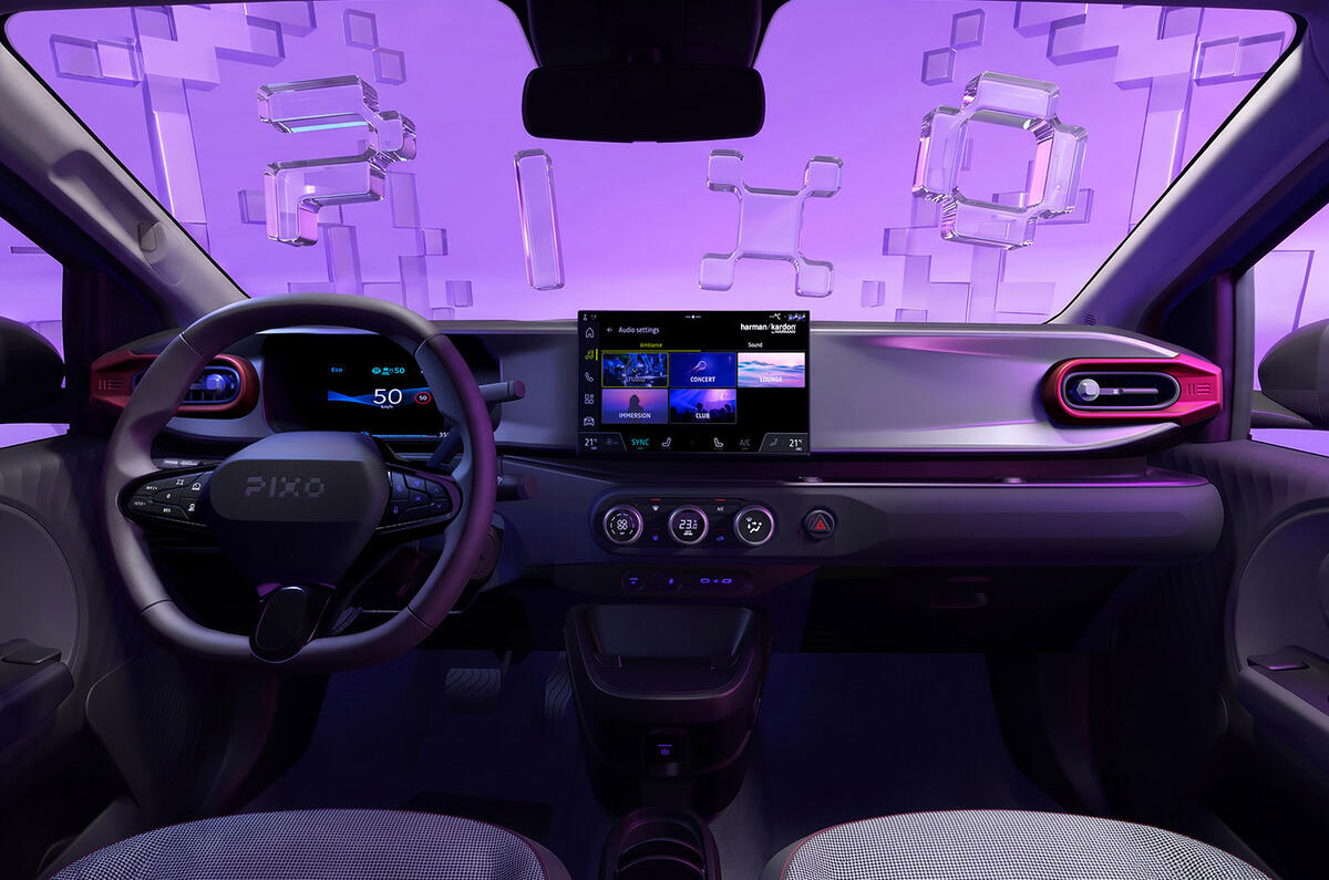 Nissan Pixo 2026 031