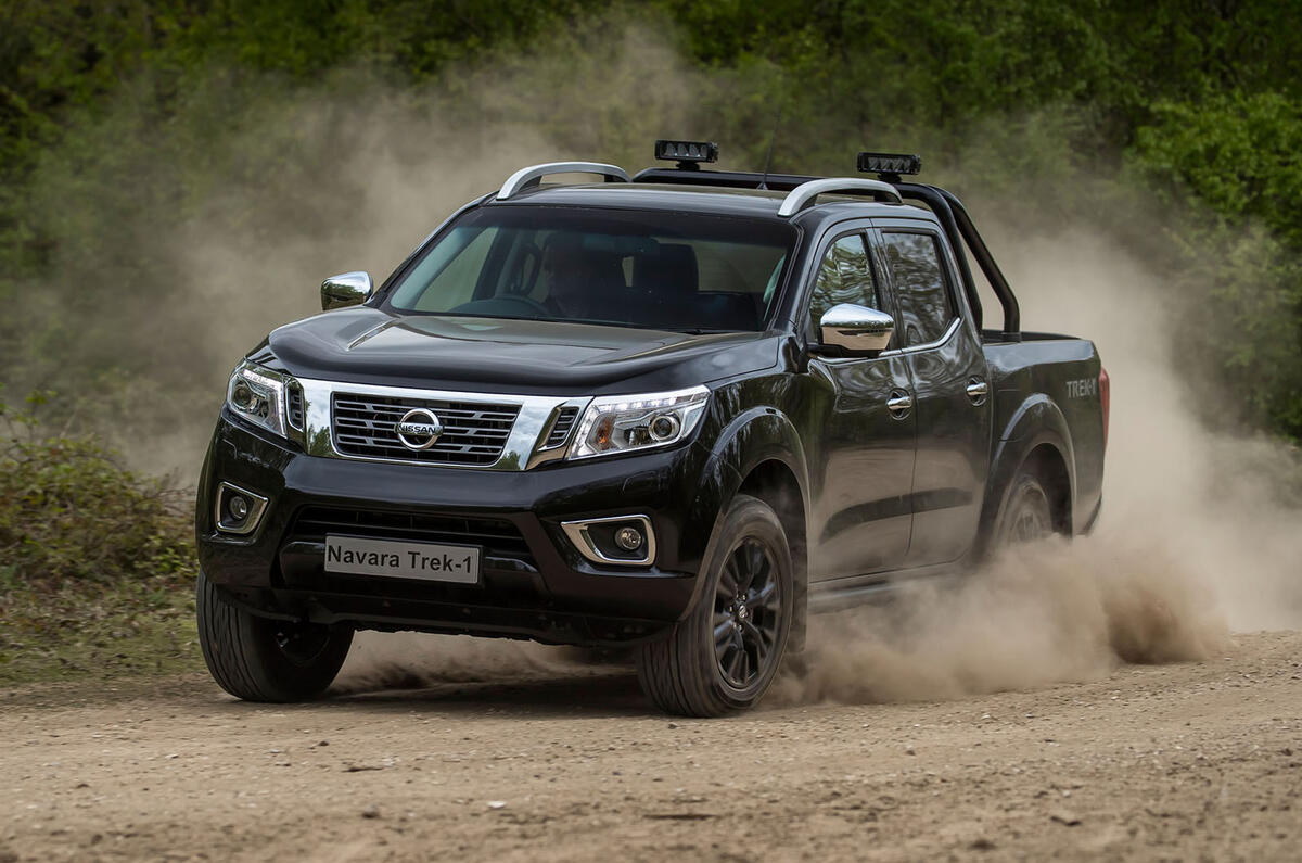 Nissan Navara Trek-1° 2017 review