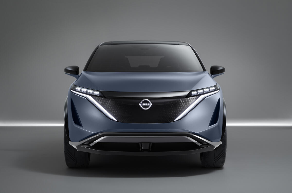 Nissan Ariya front