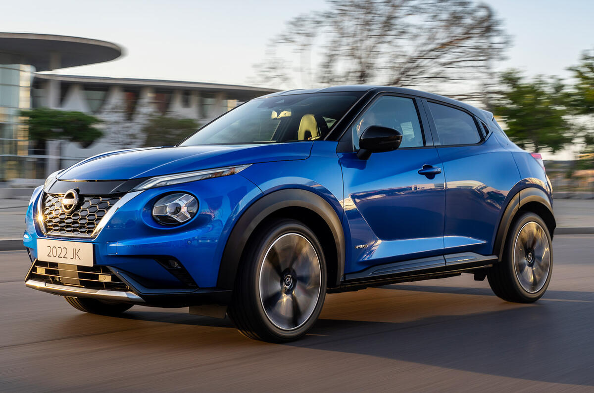 Nissan Juke Hybrid front side