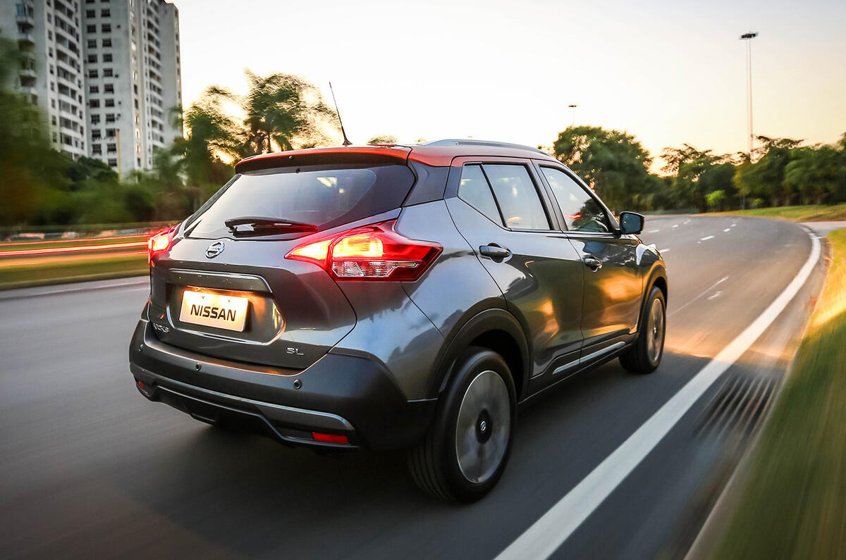 Nissan Kicks 2016
