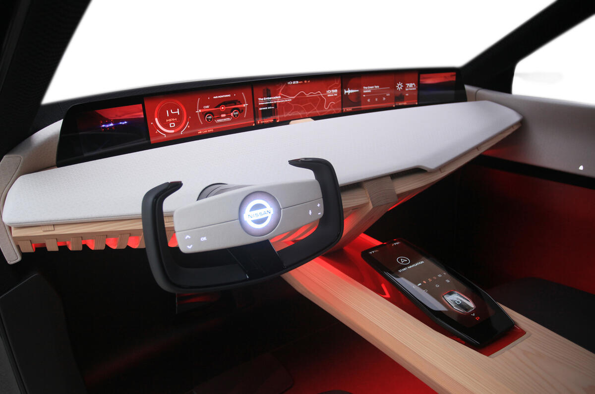 Nissan Xmotion concept unveiled