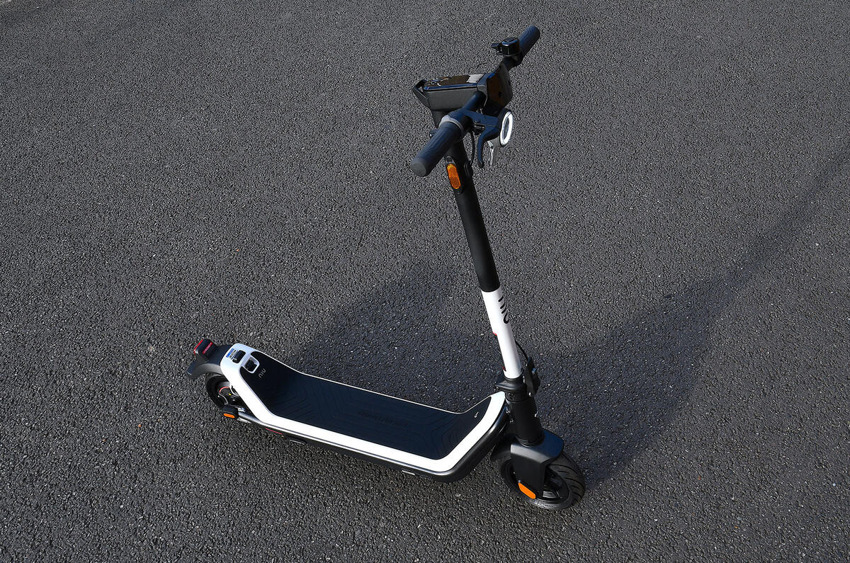 NIU KQi3 Sport 202220221019 2945