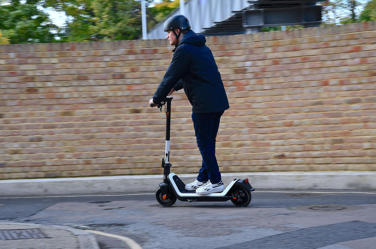 NIU KQi3 Sport 202220221019 2961