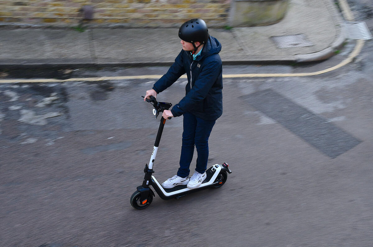 NIU KQi3 Sport 202220221019 2966