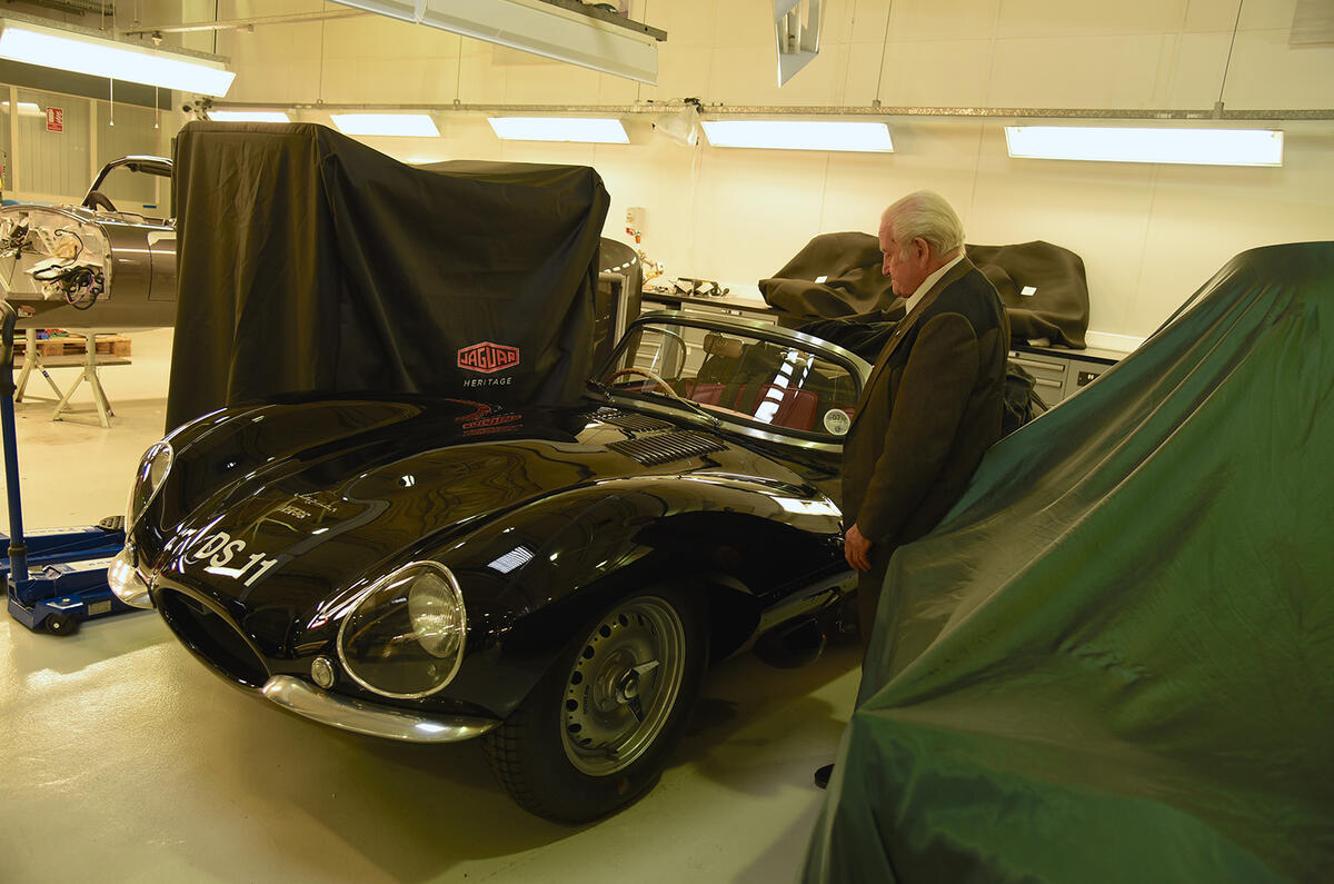 Norman Dewis