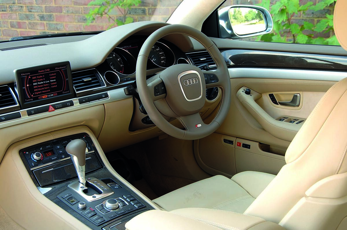 Audi S8