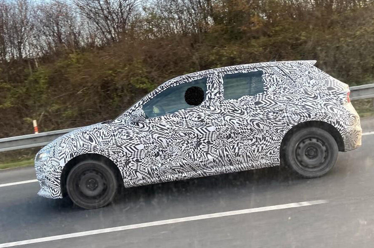 2021 Skoda Fabia prototype spy shot 2021 Skoda Fabia prototype spy shot