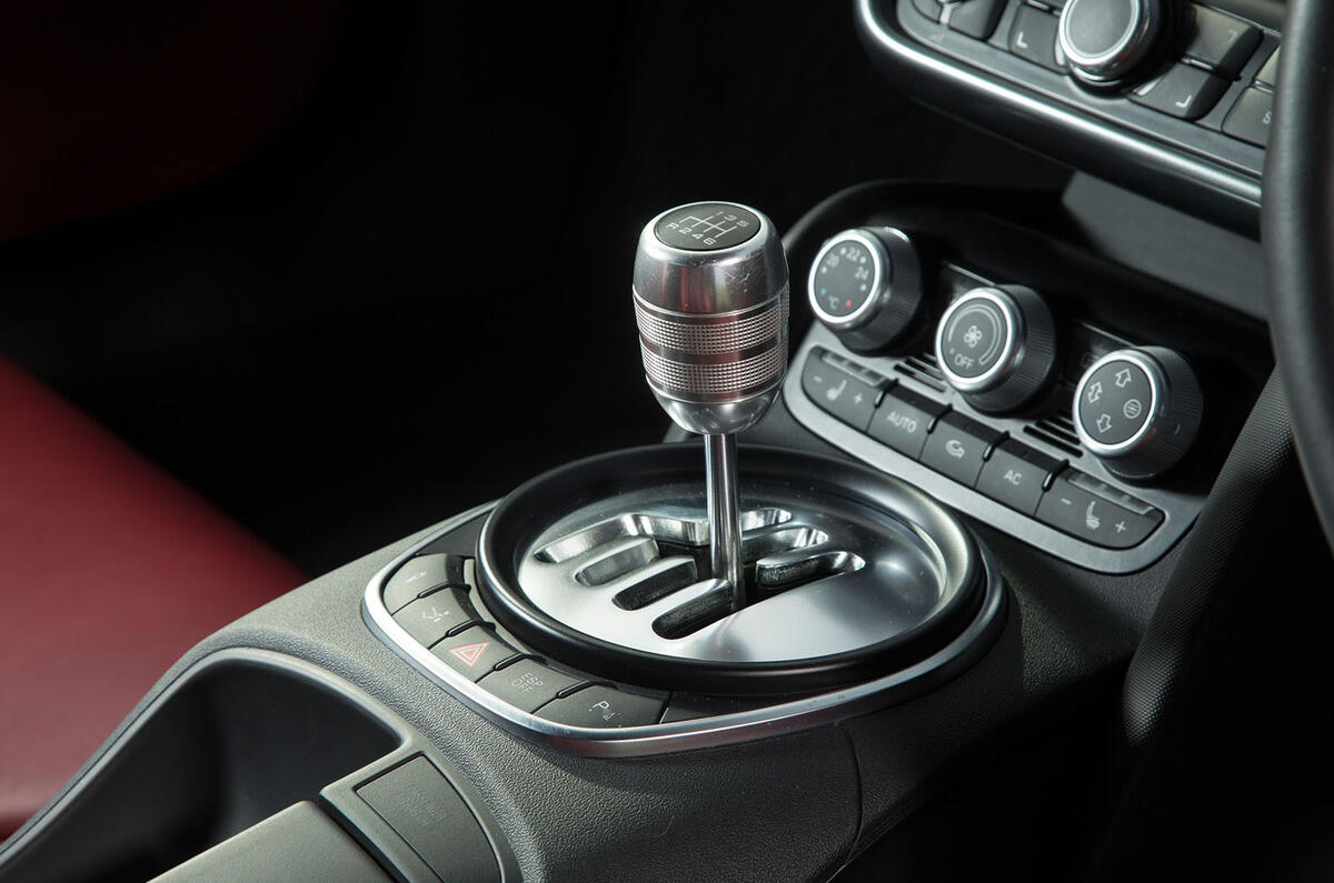 Audi R8 gearbox