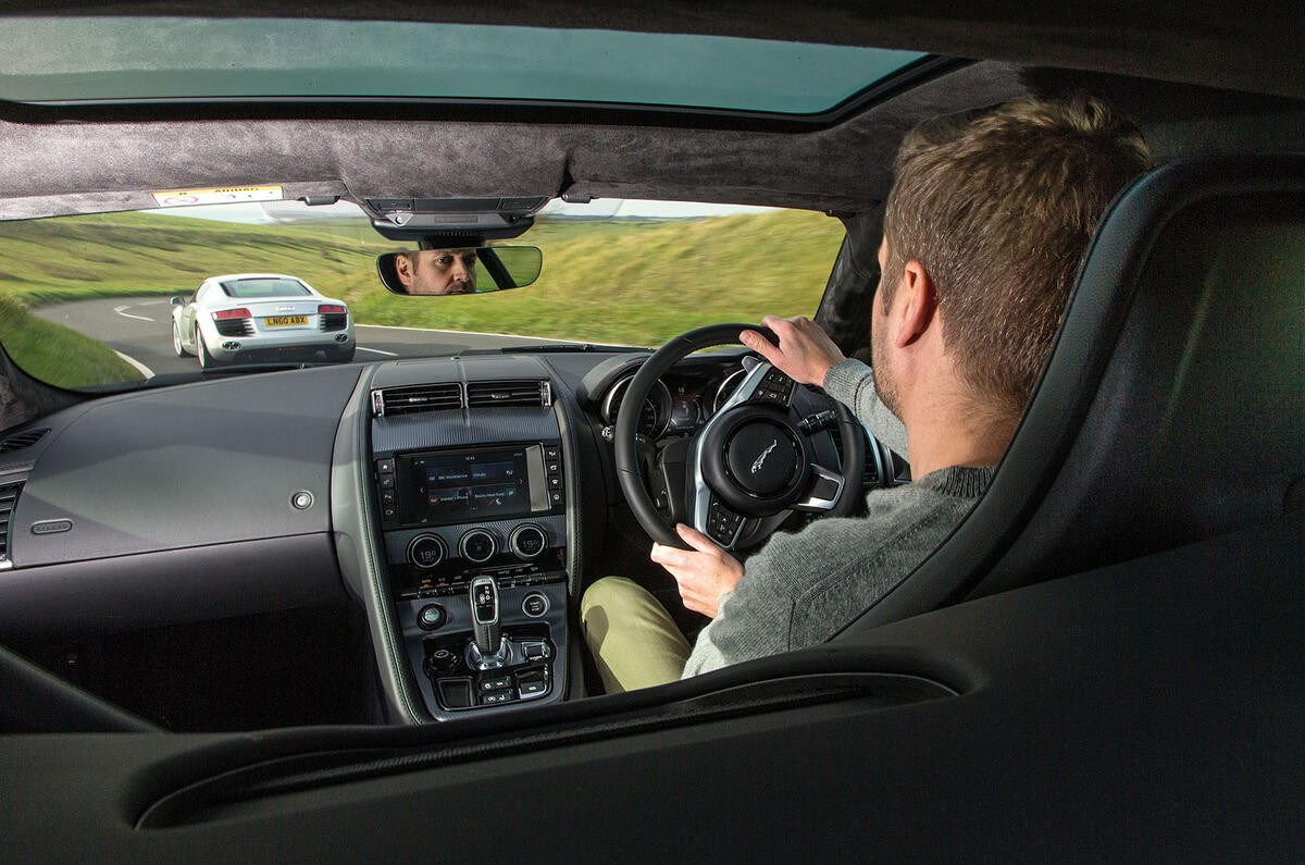 Jaguar F-Type interior