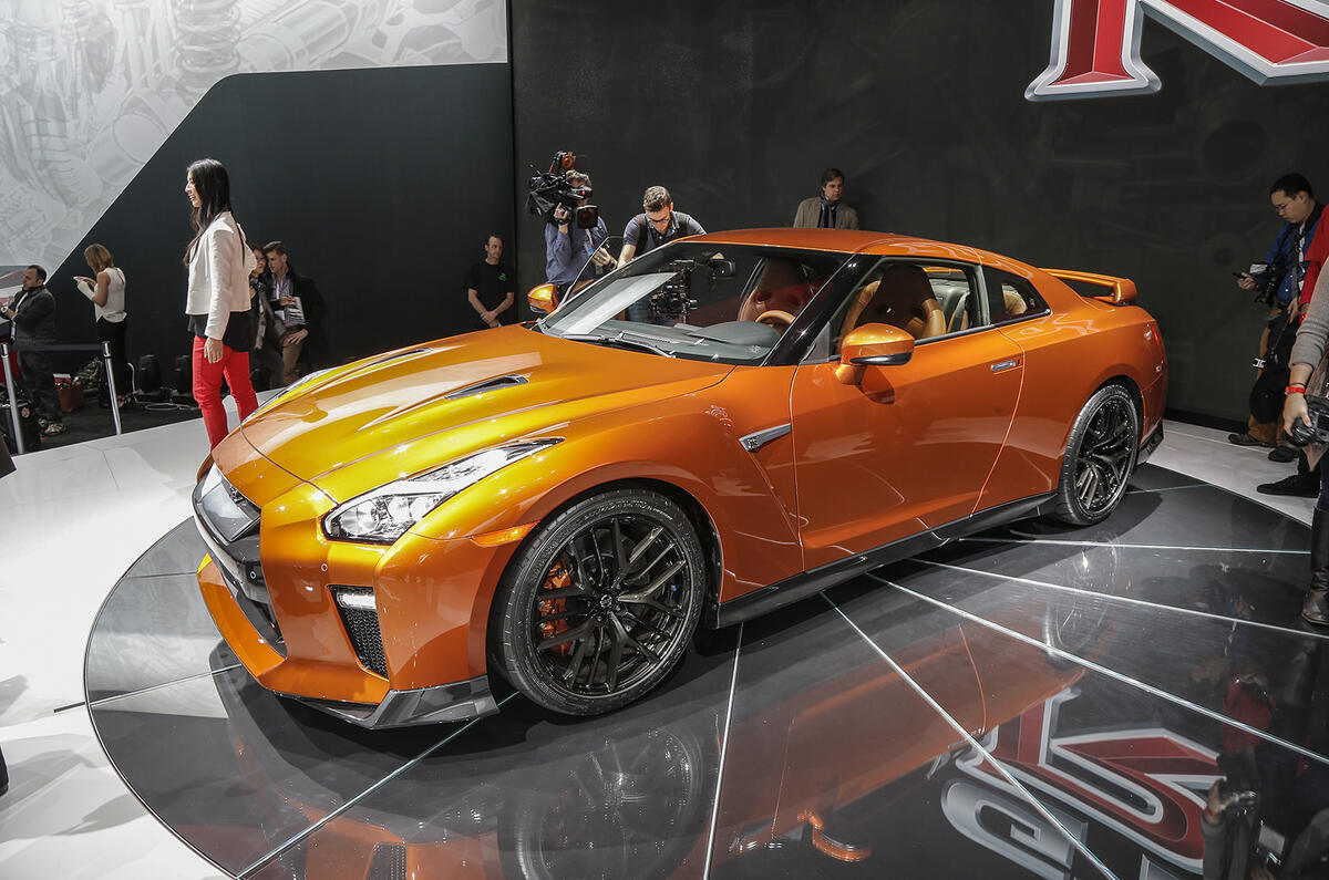 Nissan GT-R