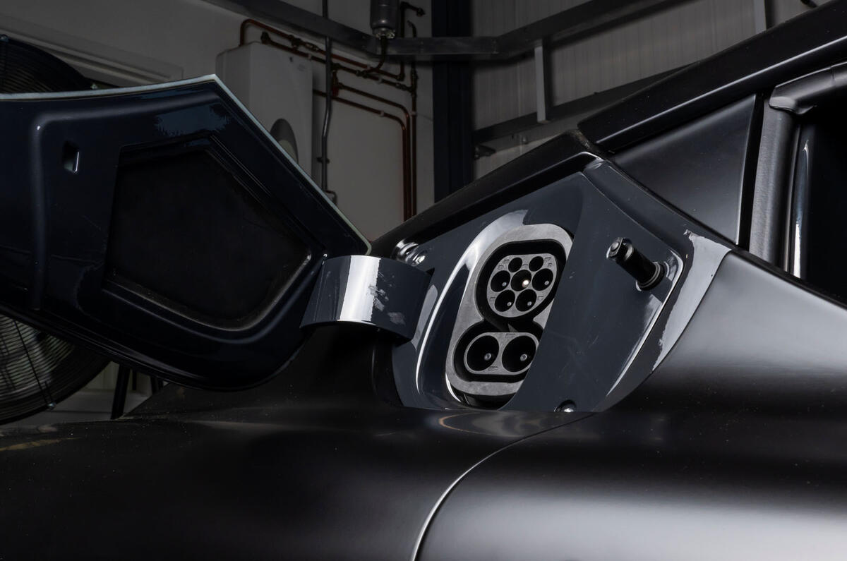 Nyobolt EV Charging Port Nyobolt EV Charging Port