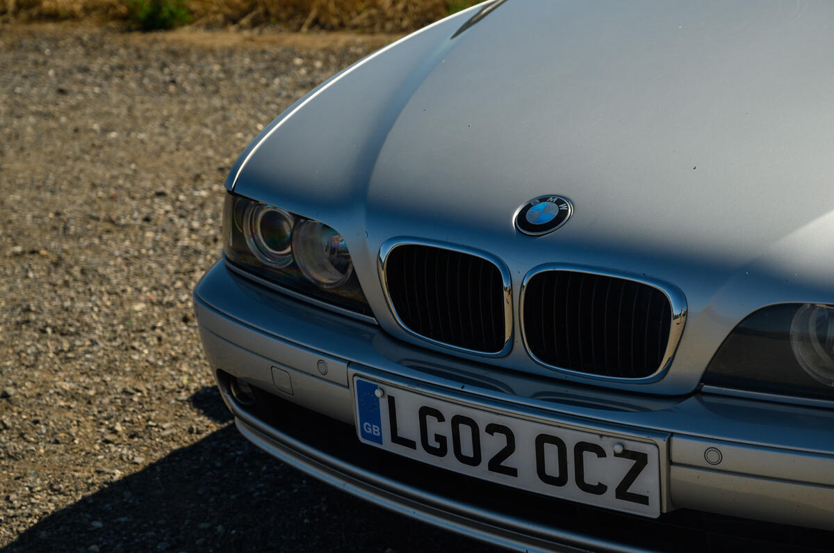 E39 BMW 5 Series E39 BMW 5 Series