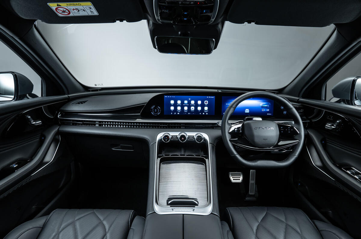 Omoda 9 dashboard Omoda 9 dashboard
