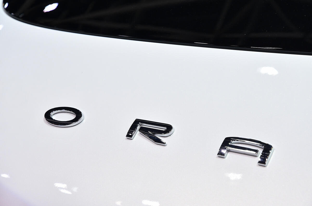 ora funky cat paris motor show 06 detail ora funky cat paris motor show 06 detail