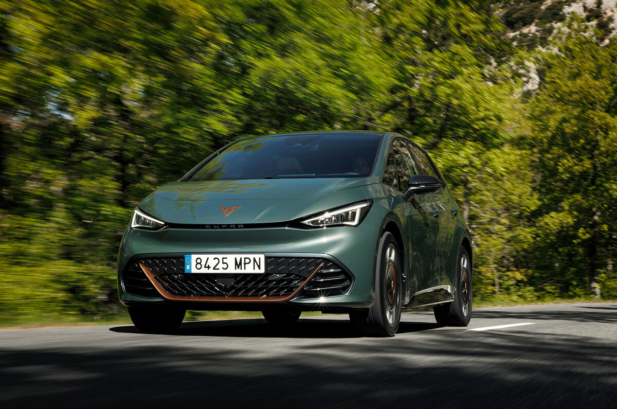 CUPRA Born driving front left CUPRA Born driving front left