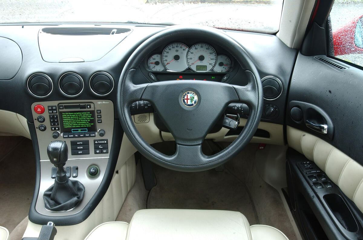 Alfa Romeo 166   Alfa Romeo 166