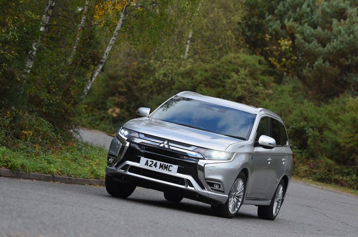 Mitsubishi Outlander PHEV cornering - front