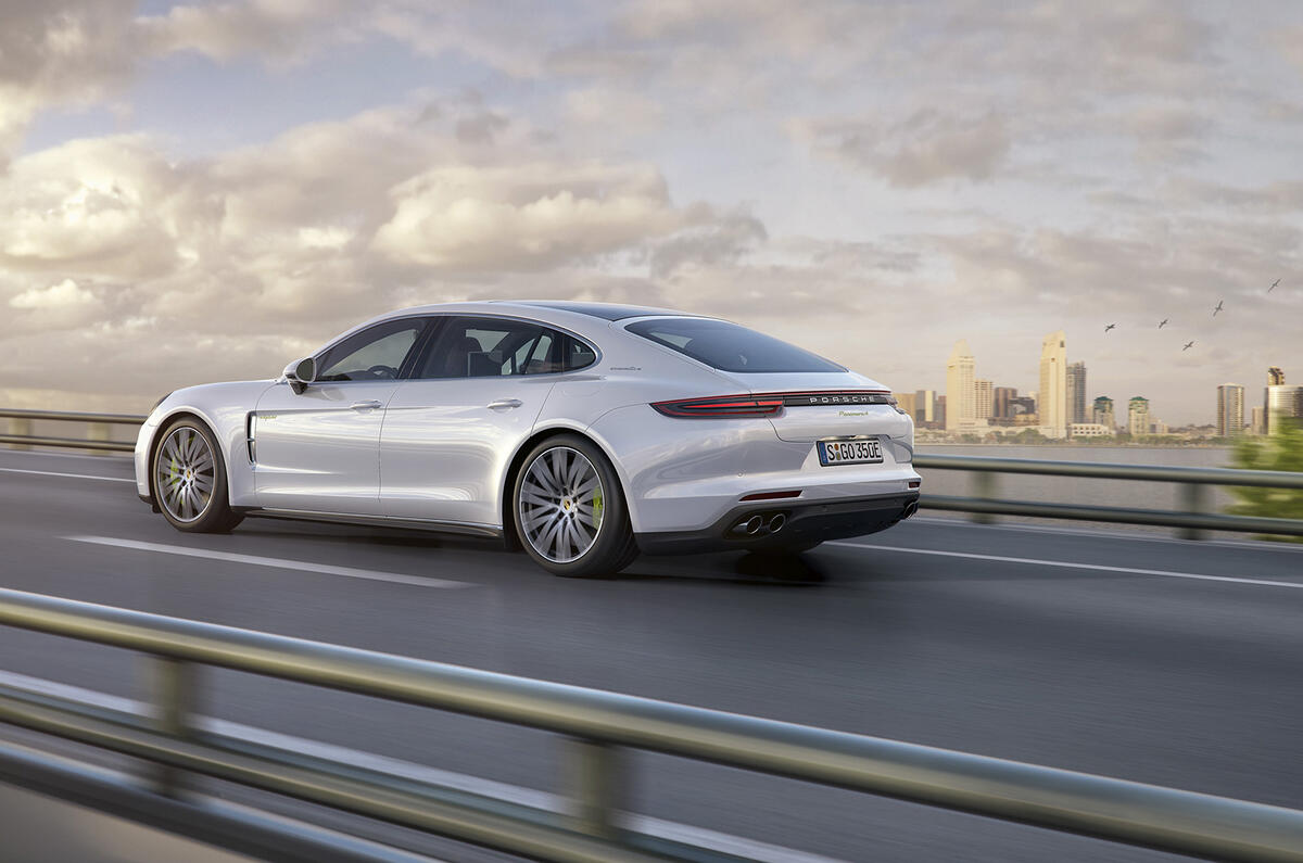 Porsche Panamera 6 new models