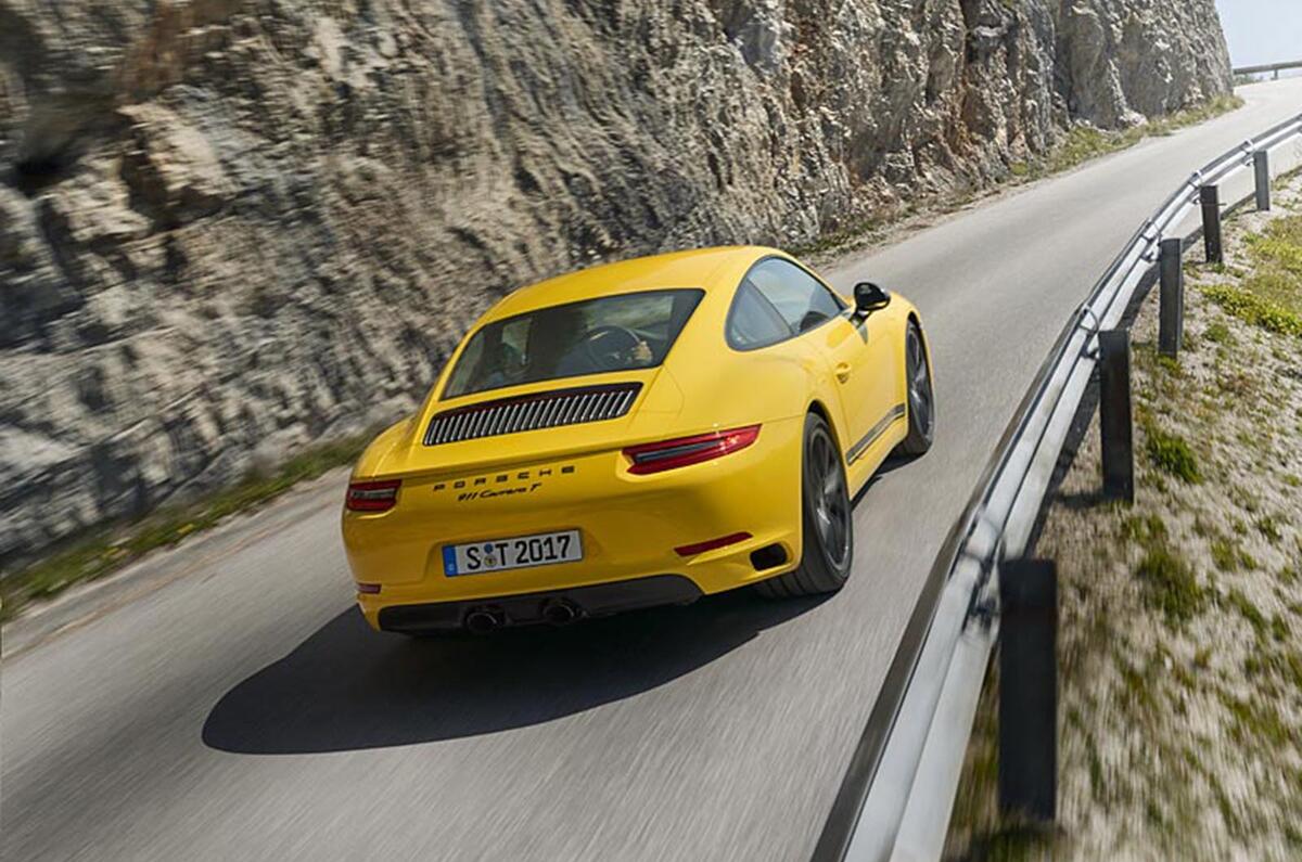 Porsche 911 Carrera T revealed as pared-back special