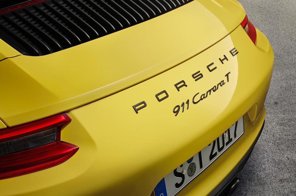Porsche 911 Carrera T revealed as pared-back special