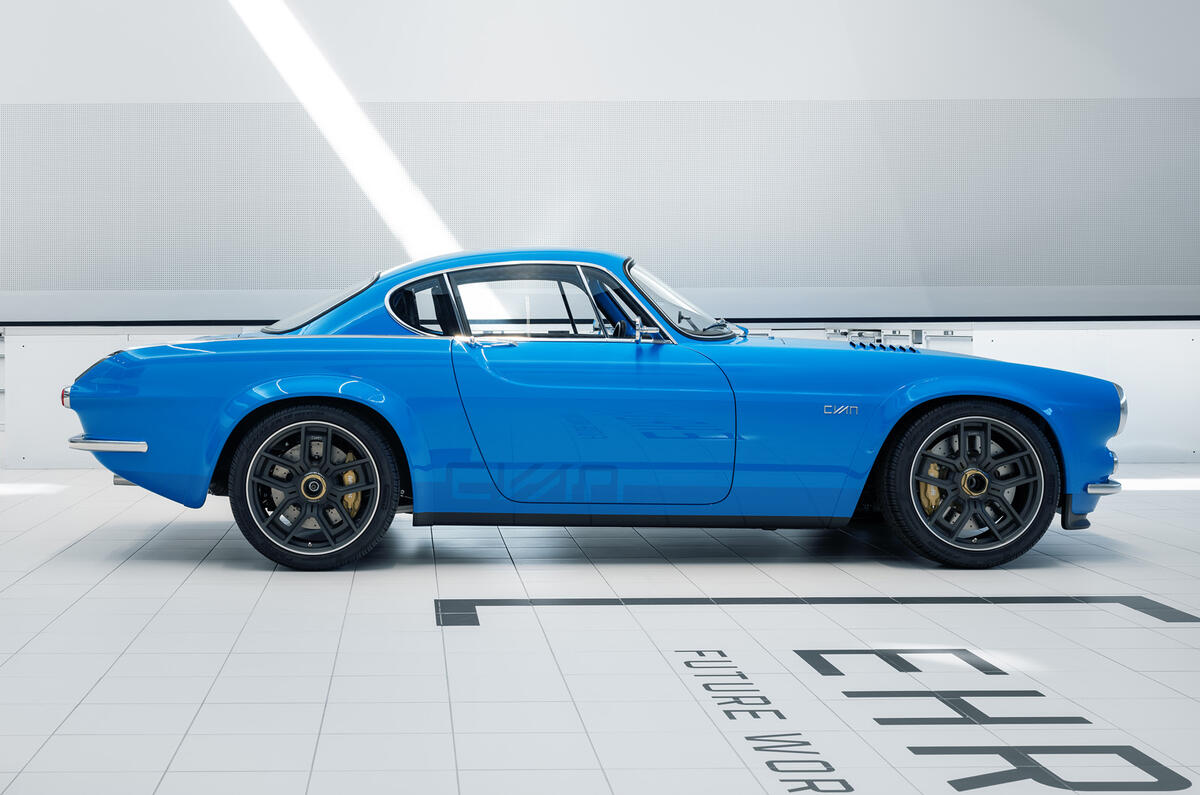 Volvo P1800 Cyan Volvo P1800 Cyan