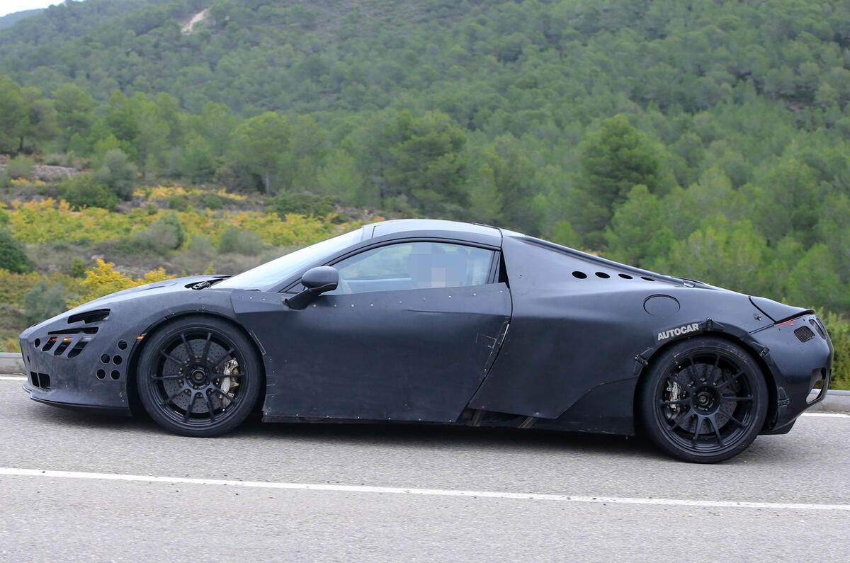 McLaren P14 - 650S replacement spotted testing