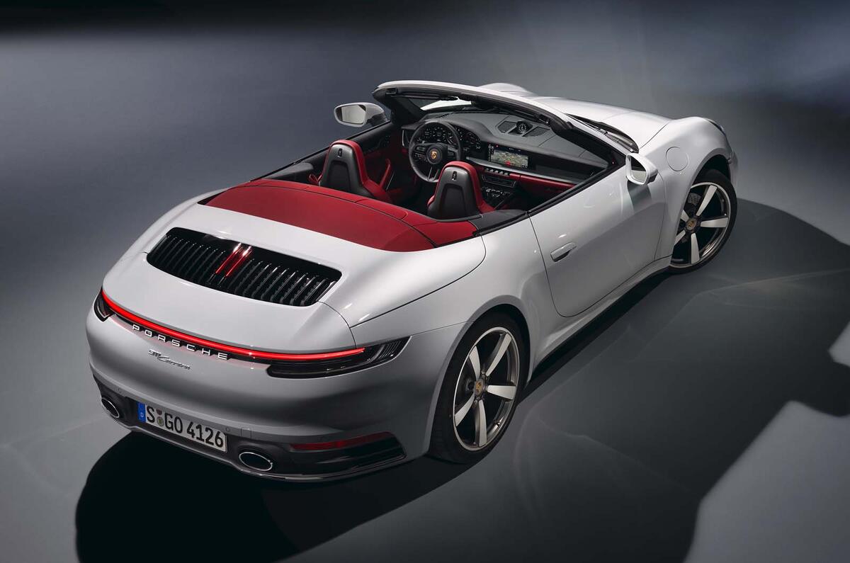 2019 Porsche 911 Carrera cabriolet - rear