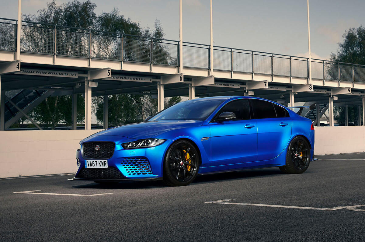 Jaguar XE SV Project 8
