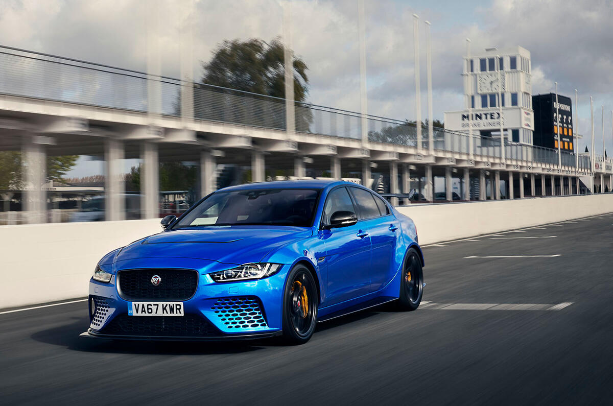 Jaguar XE SV Project 8