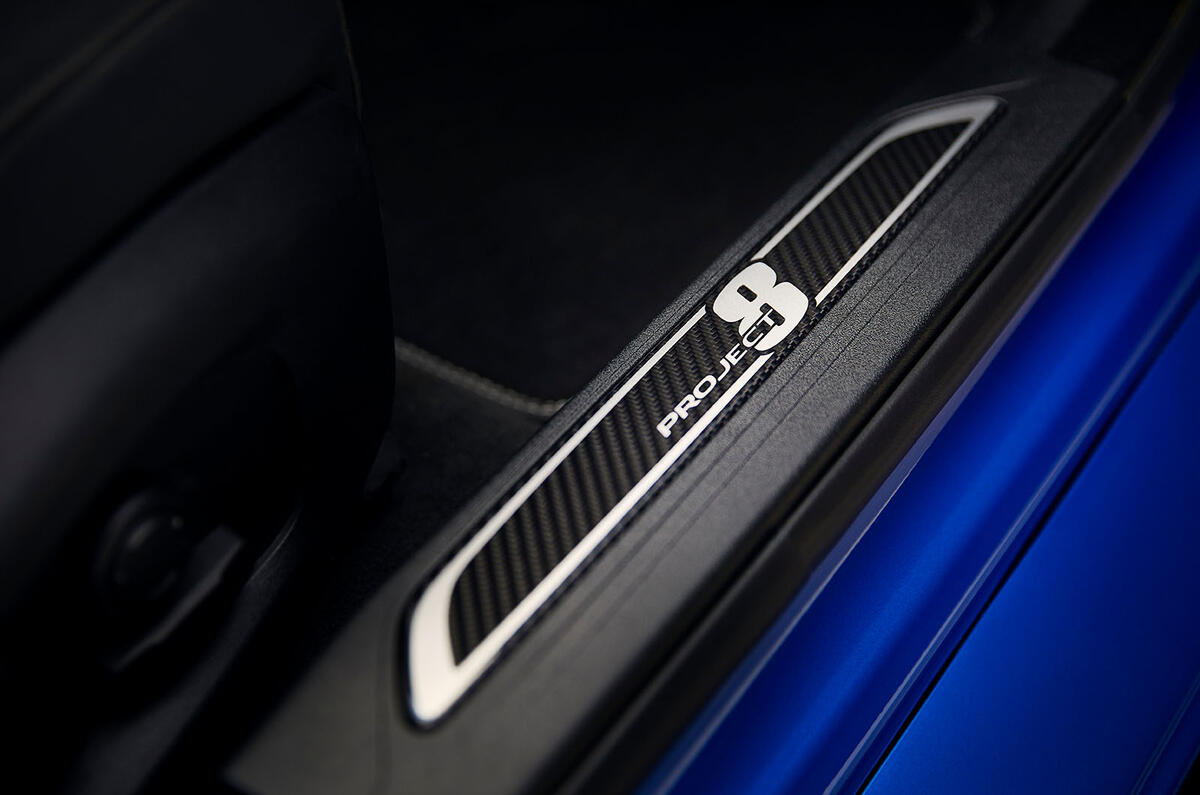 Jaguar XE SV Project 8