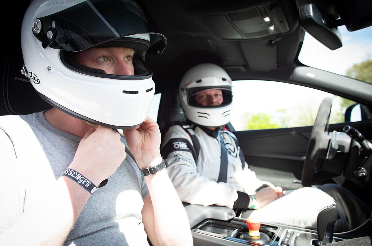 Jaguar XE SV Project 8