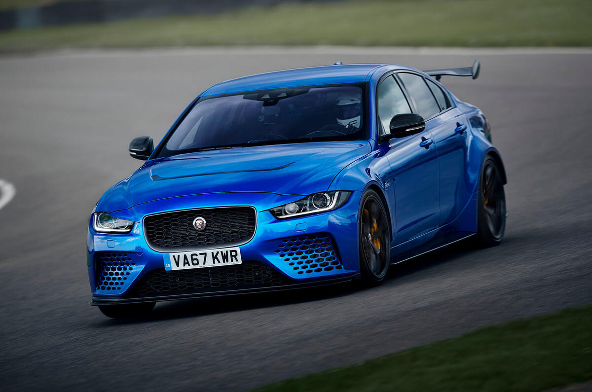 Jaguar XE SV Project 8