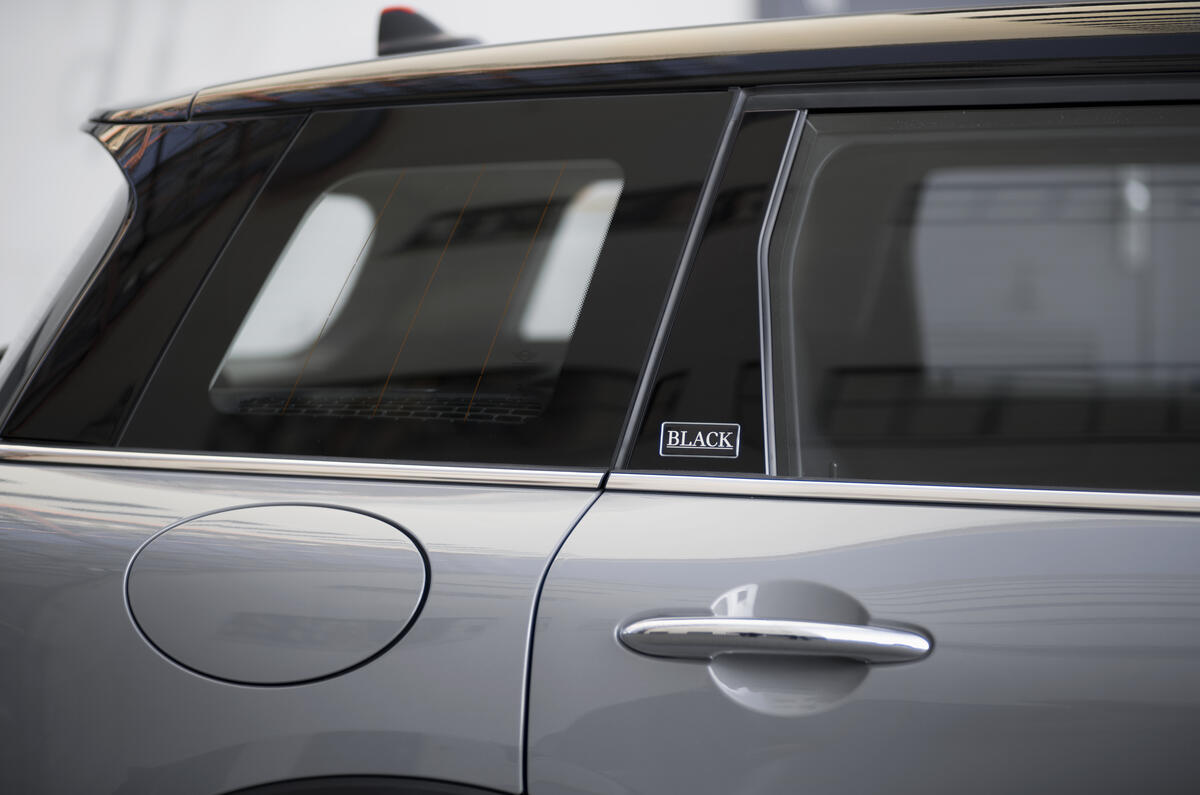 Mini Black Pack Clubman