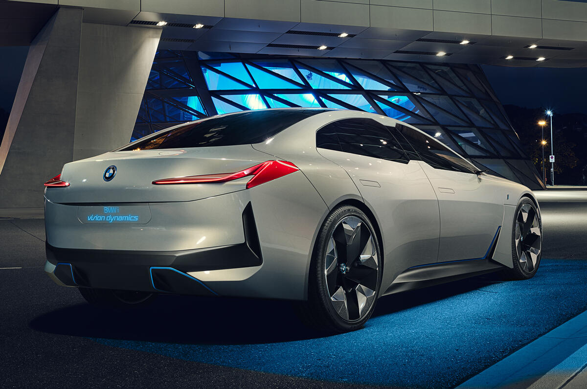 BMW i Vision Dynamics previews i5 production EV