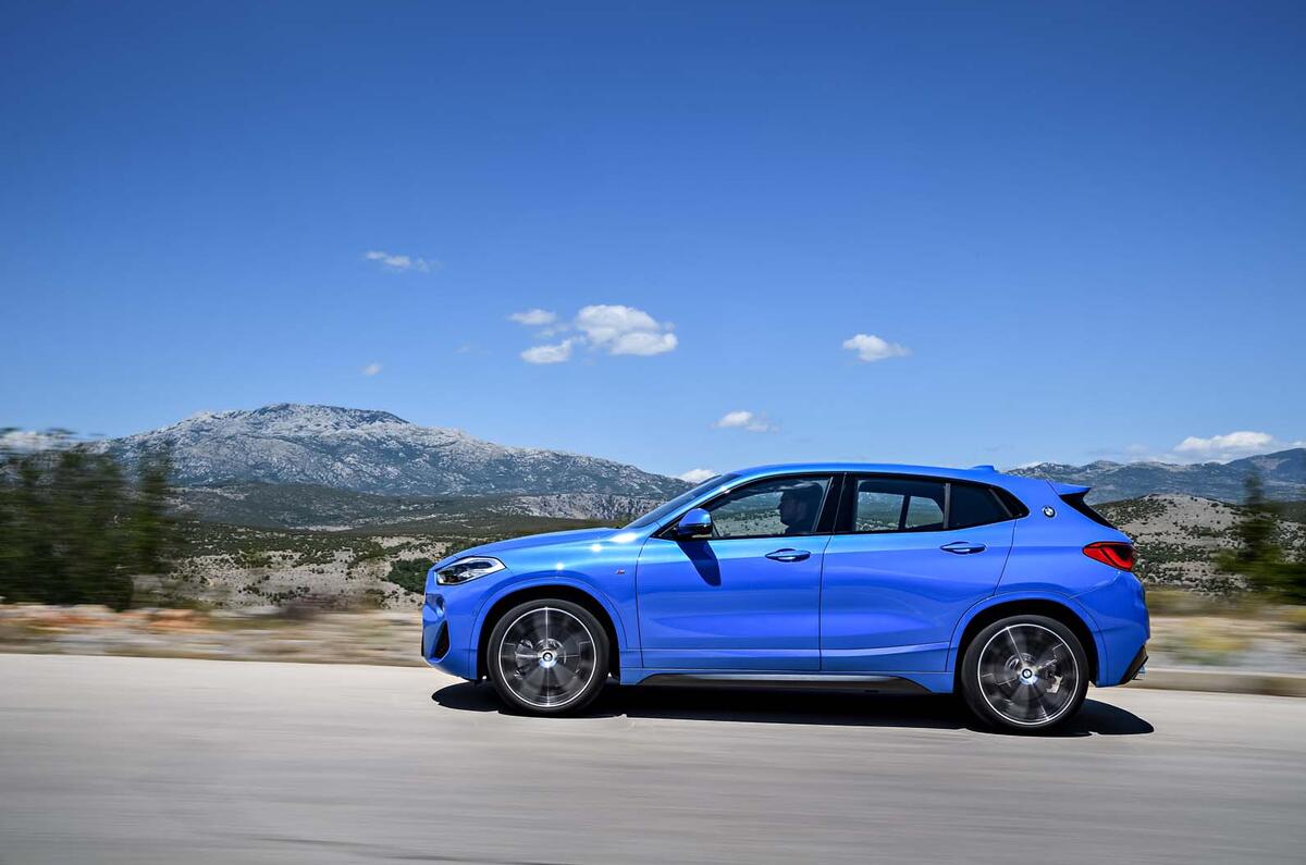 BMW X2