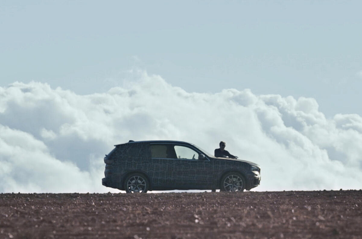 BMW X5 previewed in new test images
